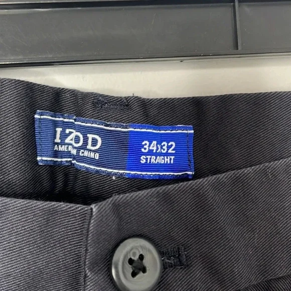 Bundle of 2 Men’s Izod Navy & Khaki Pants - Picture 3 of 7